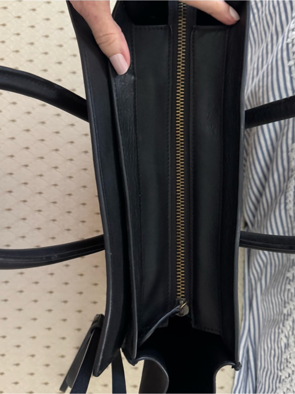 Black & Leopard Print handbag - Picture 10 of 10